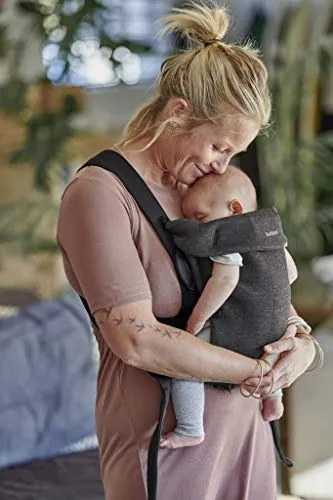 BabyBjörn Baby Carrier Mini – Adjustable, Easy-to-Use Ergonomic Carrier for Newborns and Infants (7-24 lbs)