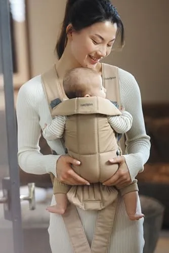 BabyBjörn Baby Carrier Mini – Adjustable, Easy-to-Use Ergonomic Carrier for Newborns and Infants (7-24 lbs)