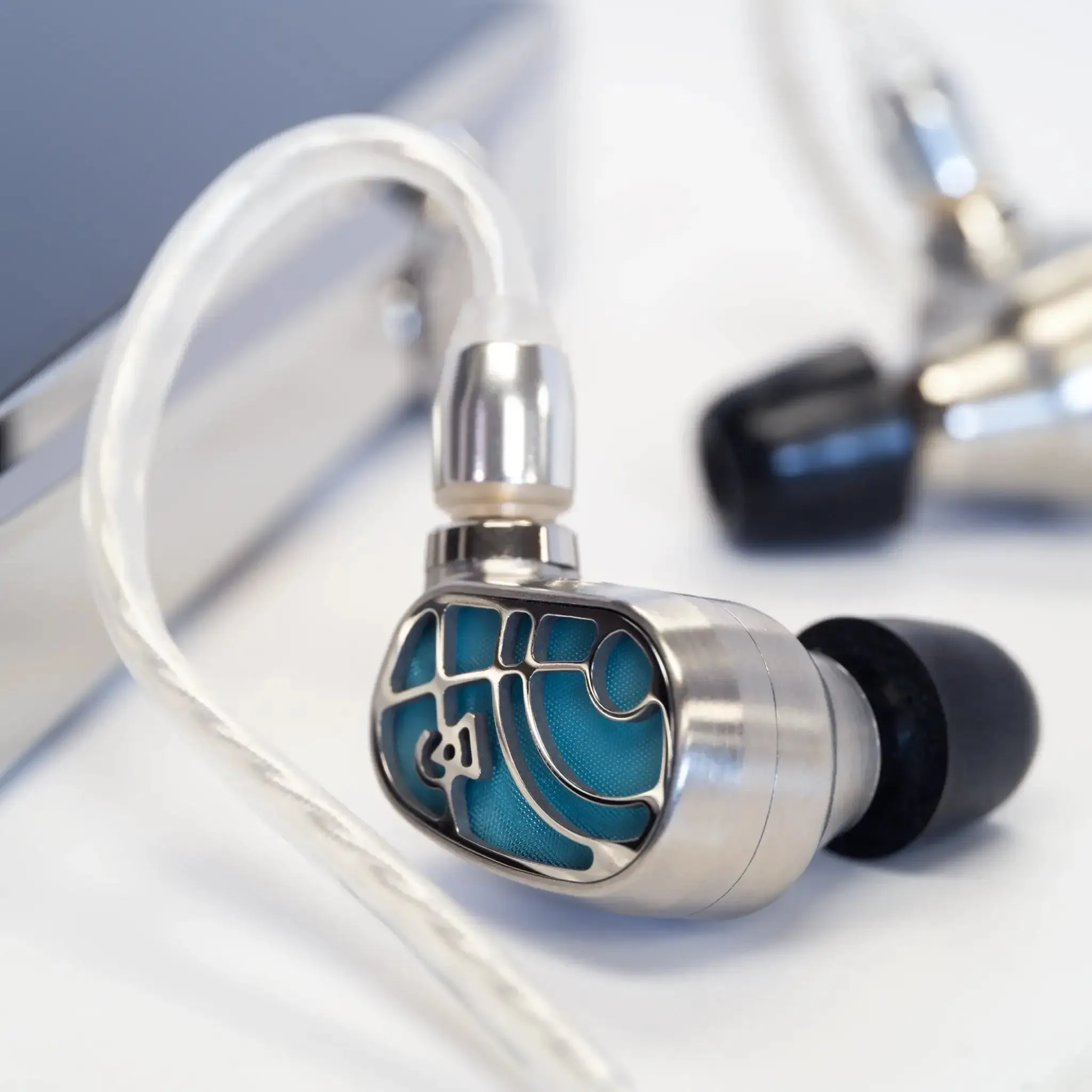 Campfire Audio Solaris Multiverse III | Hybrid Universal IEMs