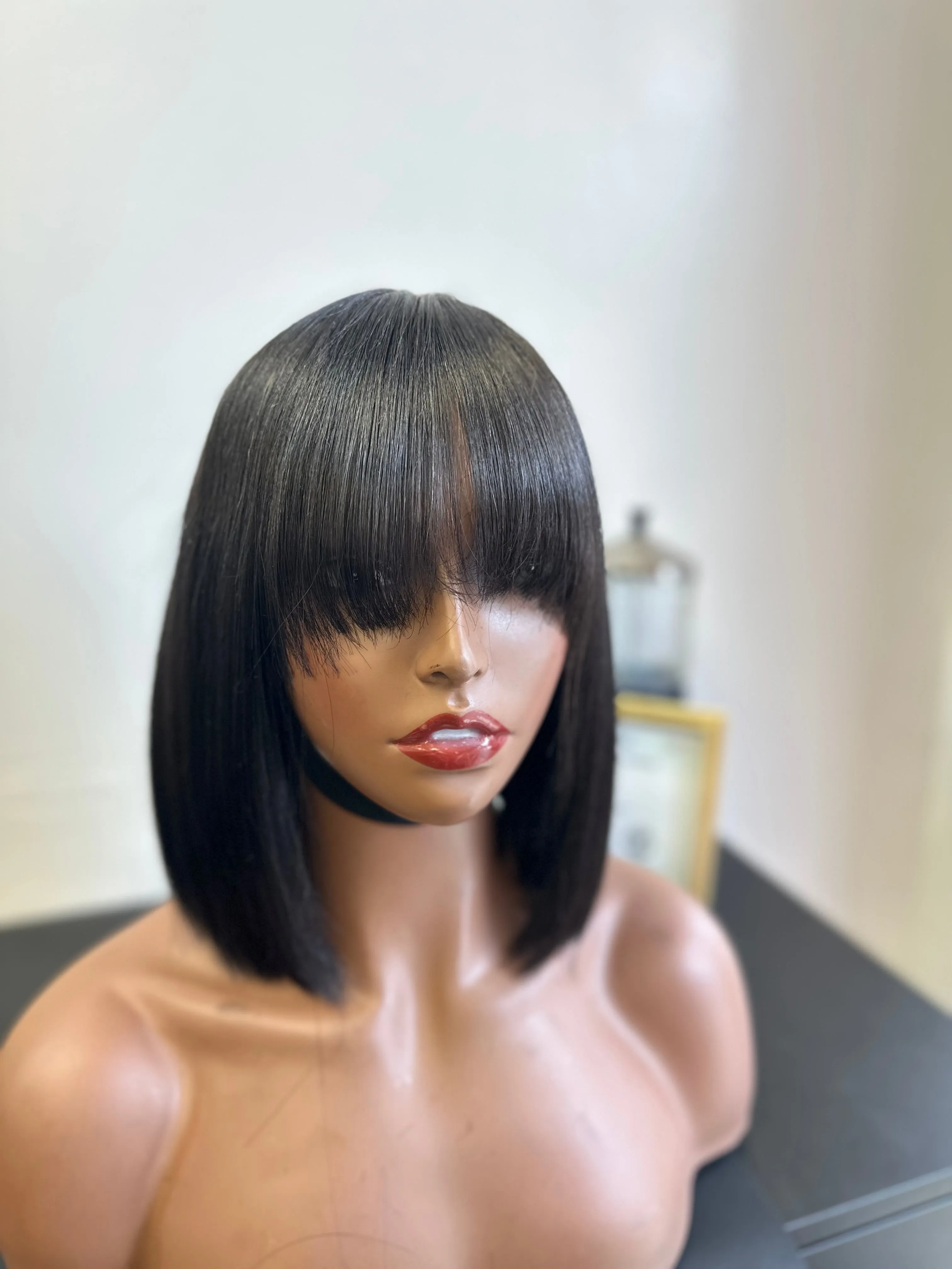 Chic and Versatile: Kinky Straight Bob Wig for Effortless Style