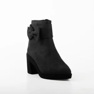 Chic Bow Booties Black