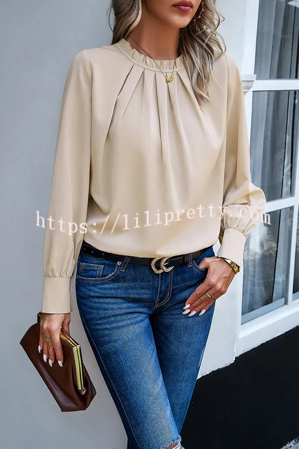 Elegant Round Neck Pleated Long Sleeve Solid Color Top