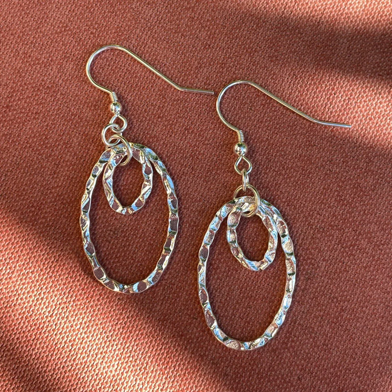 Hammered Silver Double Oval Hoop Earrings #124