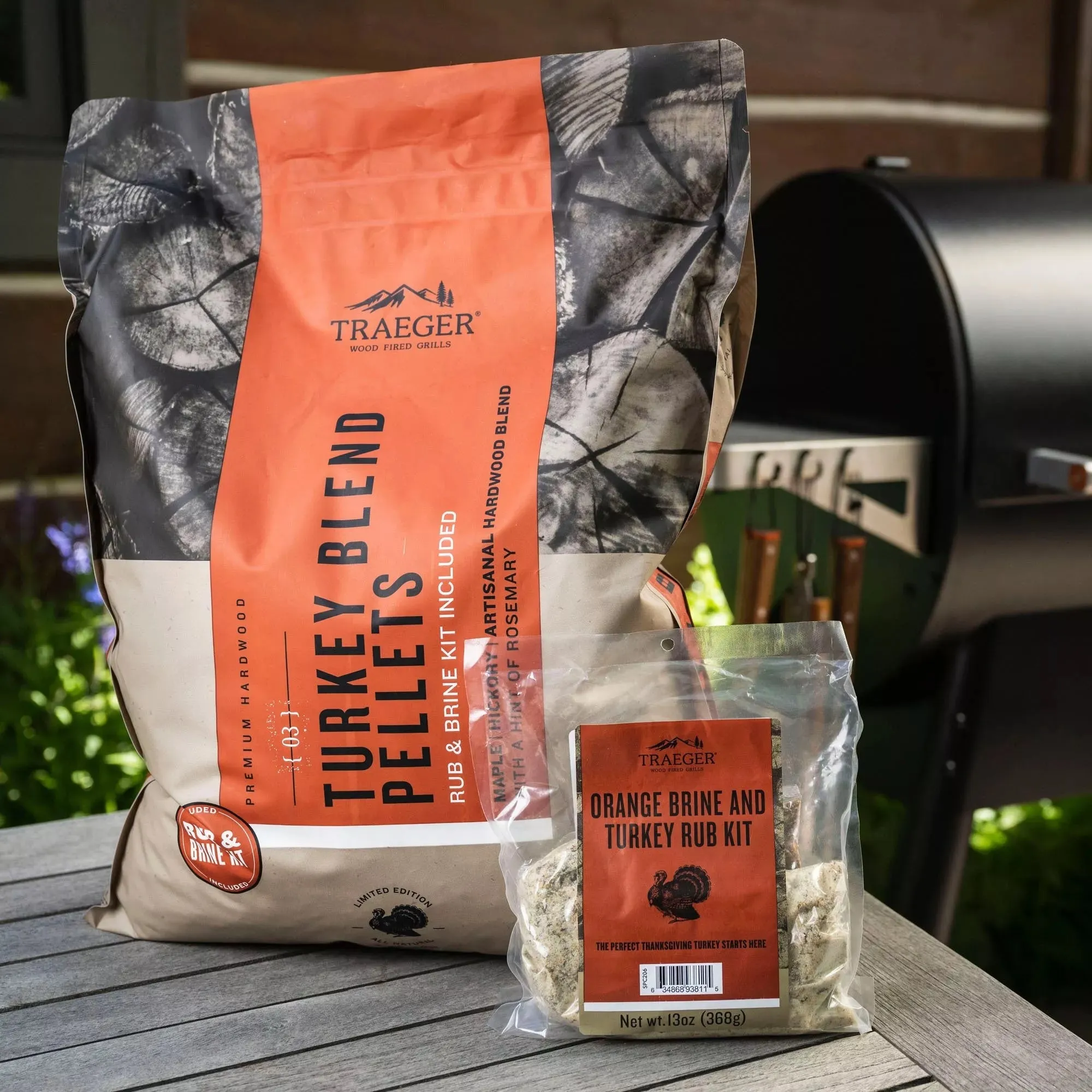 Limited Edition Traeger Turkey Pellets   Turkey Brine Kit