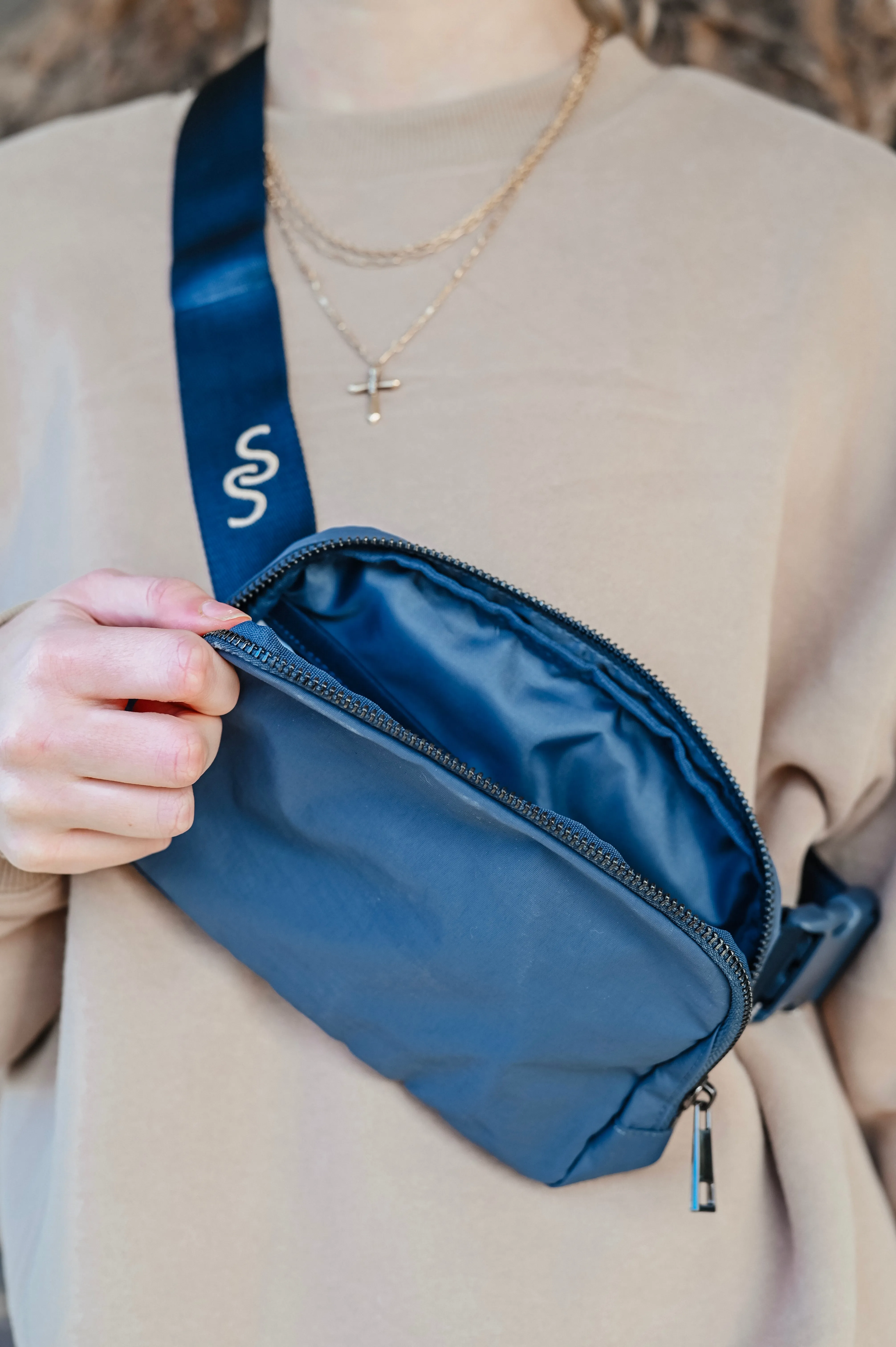 Share Studio Belt Bag