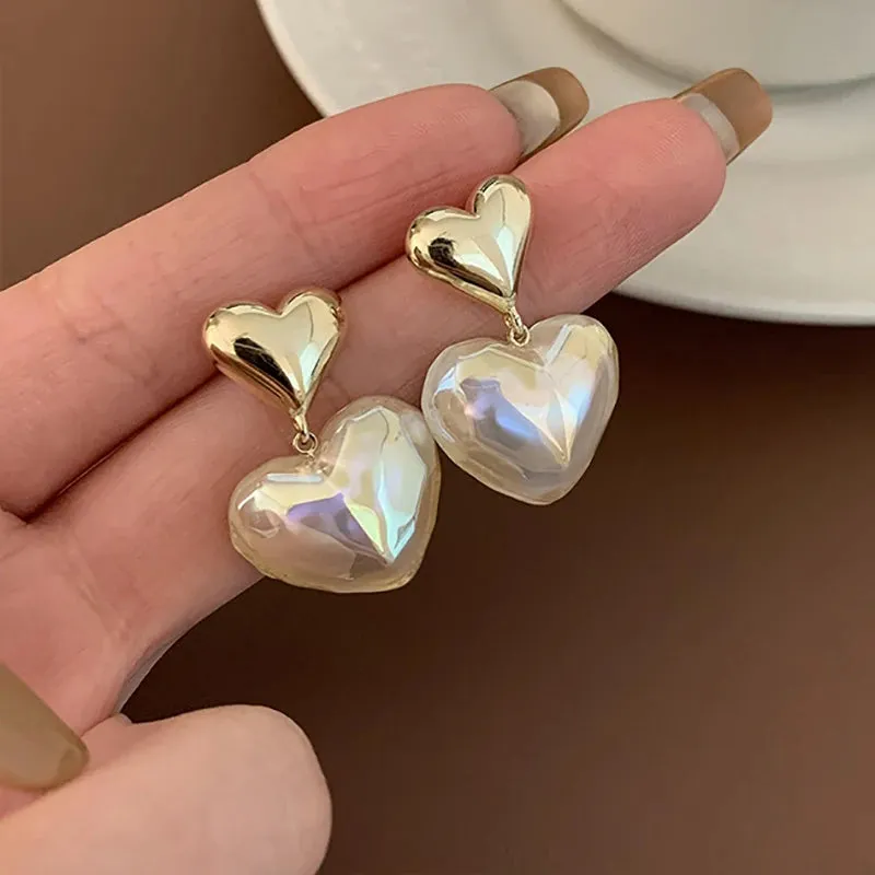 VAIGE Elegant Iridescent Heart Pearl Stud Earrings in Multi-Color